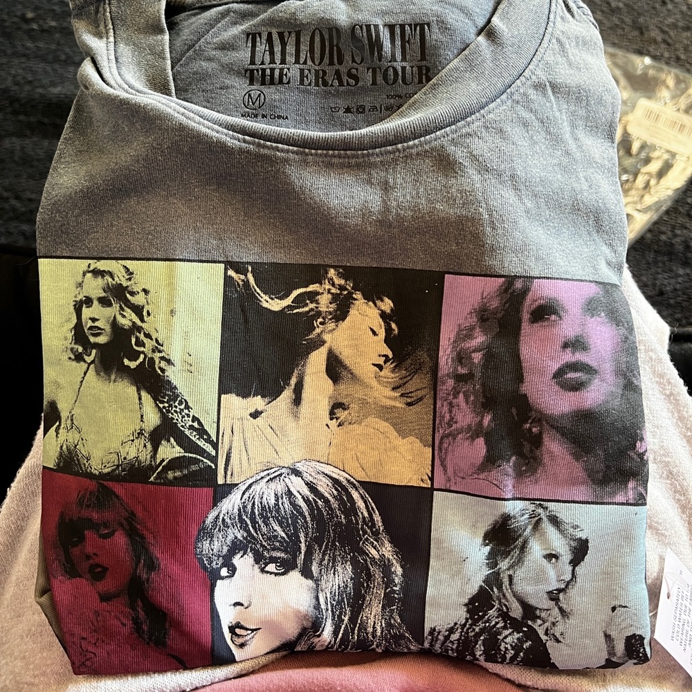 Official Taylor Swift The Eras Mineral Wash Gray T-Shirt NEW Medium